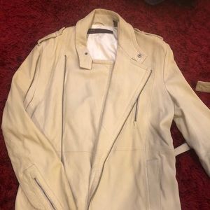 Perry Ellis Genuine Leather Yellow Coat Medium